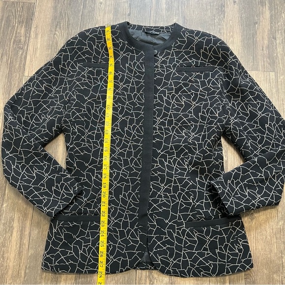 Gianni Versace Vtg Black White Wool Shearling Coat Button Jacket Retro Y2W 10 - Picture 12 of 17